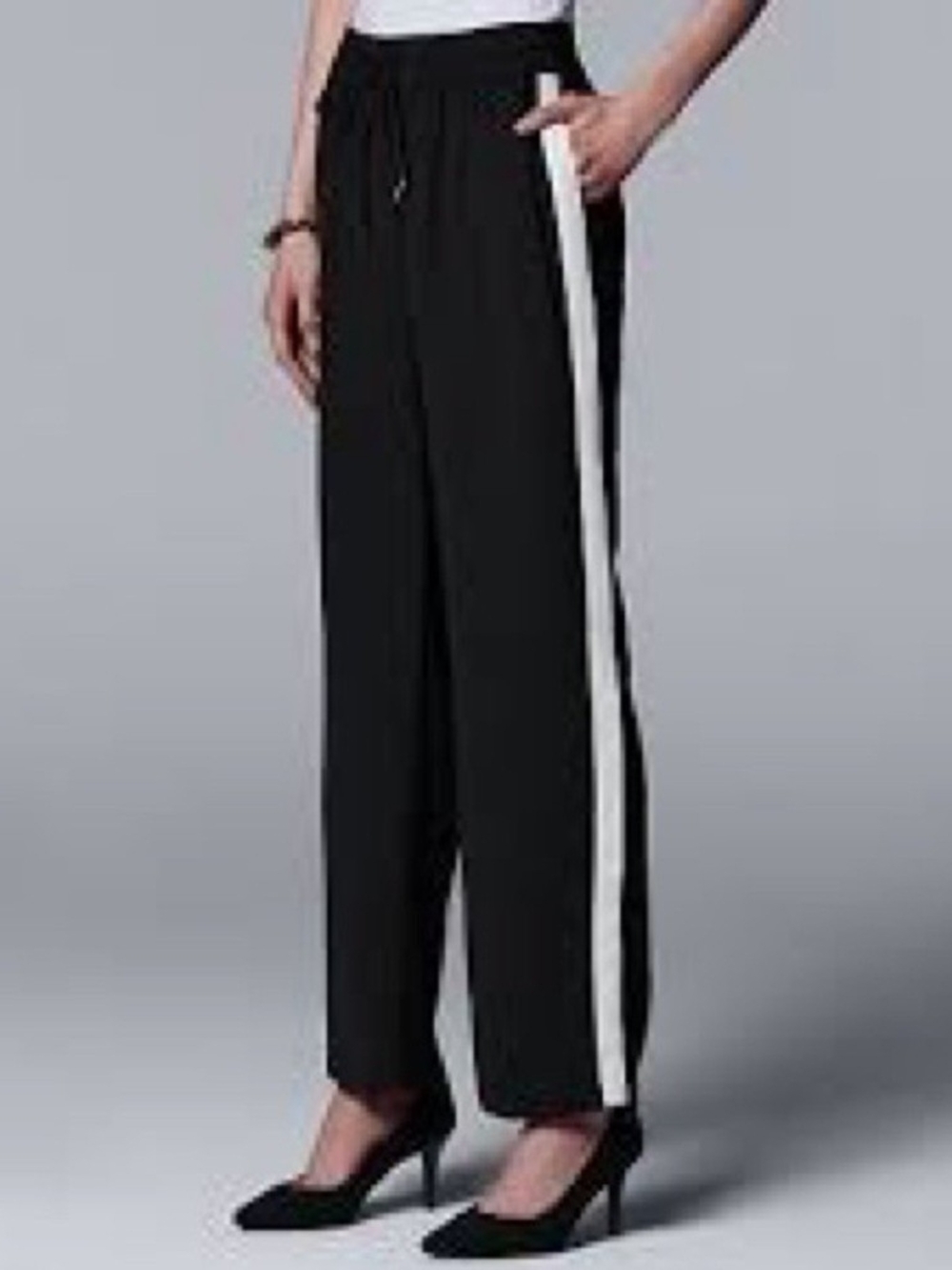 NWT Simply Vera Vera Wang Black Wide-Leg Pants with White Side Stripes-Size:L